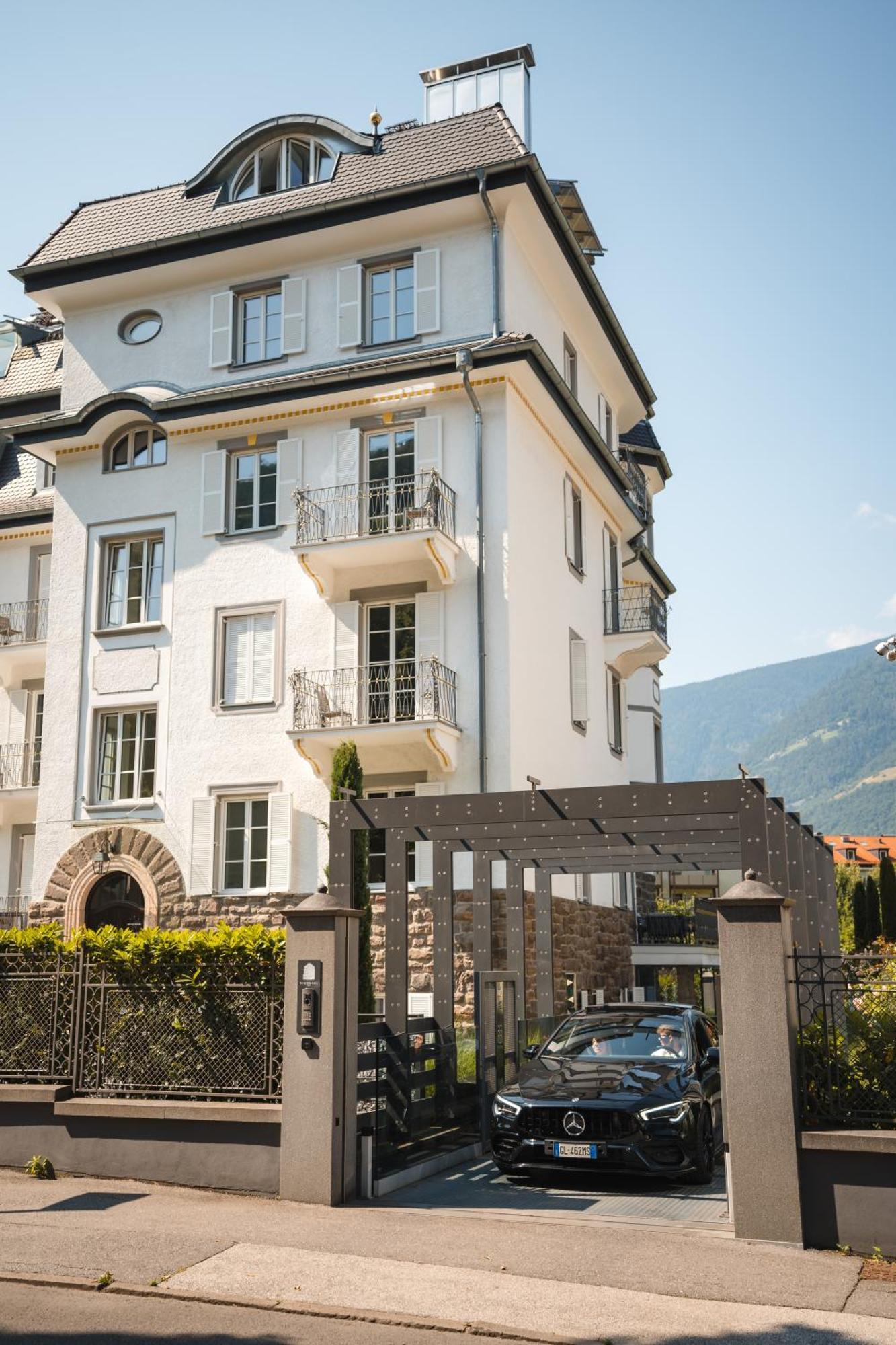 Ferienwohnung Eden House Experience Meran Exterior foto